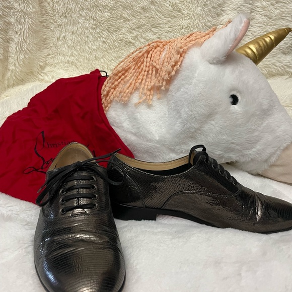 Christian Louboutin size 38 lace up oxfords metallic embossed leather - Picture 5 of 16